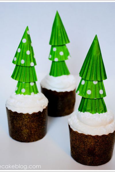 DIY: Cupcake Liner Christmas Trees