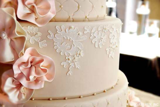 Alencon Lace Wedding Cake  |  by Gateaux Inc.  |  TheCakeBlog.com