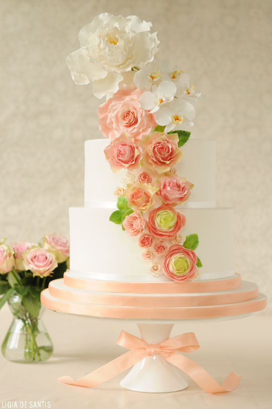 Peach & Mint Wedding Cake  |  by Ligia De Santis |  TheCakeBlog.com
