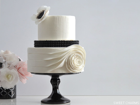 Flowing Rose Cake  |  by Sweet Charms  |  TheCakeBlog.com