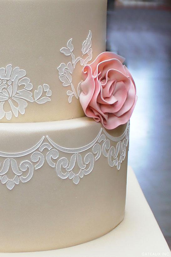 Lace Wedding Cake | by Gateaux Inc.