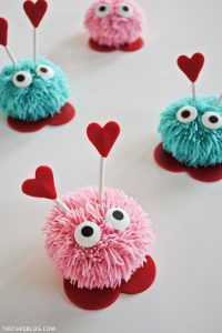 DIY Love Bug Cupcakes for Valentine's Day | Step by Step Tutorial | by Carrie Sellman for TheCakeBlog.com