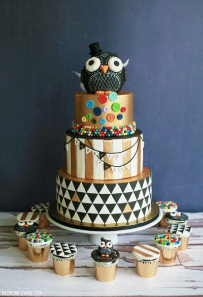 Black & Gold Owl Birthday | The Cake Blog