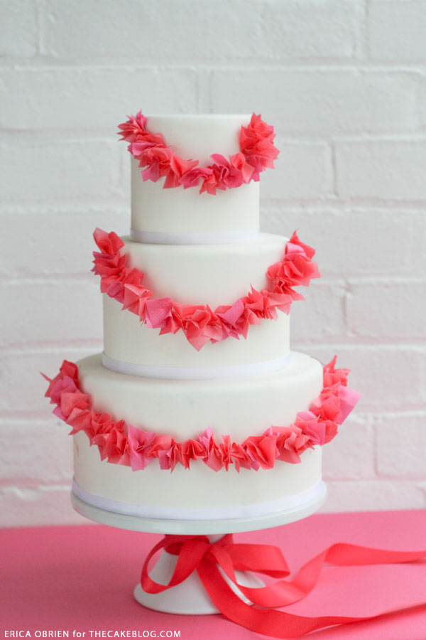 Paper Garland Cake  |  translating trends into cake designs | by Erica OBrien for TheCakeBlog.com
