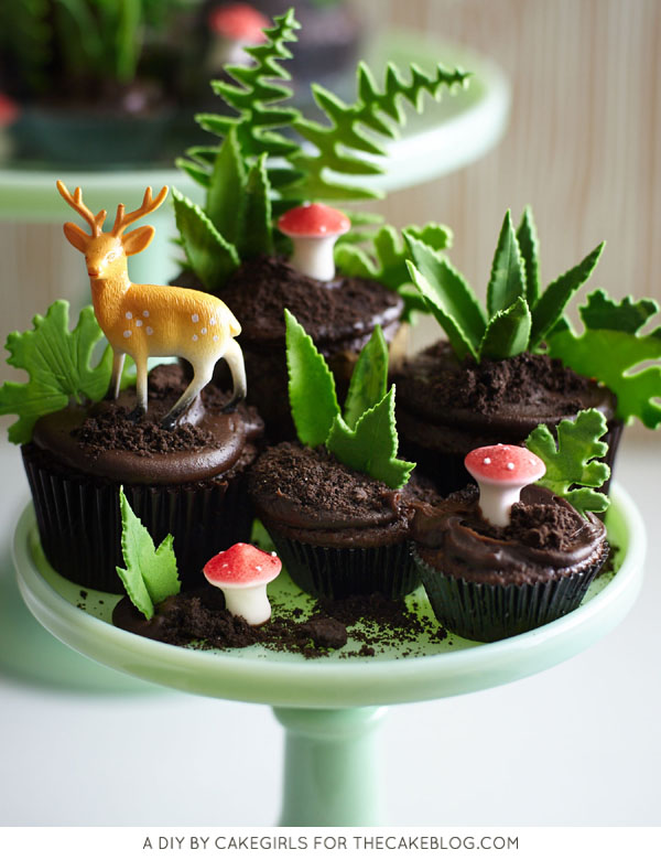 Cupcake Terrarium - how to make a nature-inspired terrarium filled with cupcakes, edible greenery, petite mushrooms and miniature deer | Cakegirls for TheCakeBlog.com