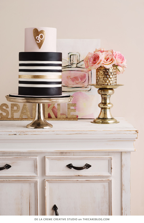 Sparkle My Heart | Pink & Gold Glitter Cake Table | by De la Creme Creative Studio on TheCakeBlog.com