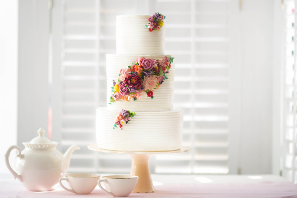 2015 Wedding Cake Trends | including this modern buttercream flower cake by Erica OBrien Cake Design | on TheCakeBlog.com