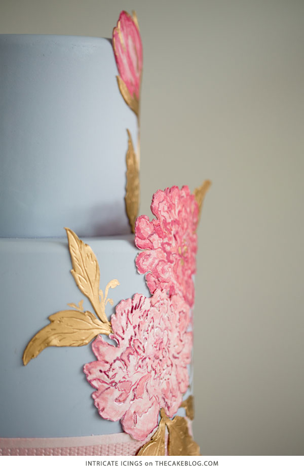 2015 Wedding Cake Trends | including this design by Intricate Icings | on TheCakeBlog.com