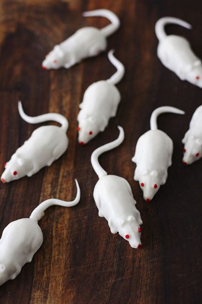 Creepy Mice Cakes