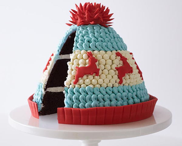 Winter Hat Cake - learn how to make this cozy cake that looks just like a knitted hat | by Cakegirls for TheCakeBlog.com