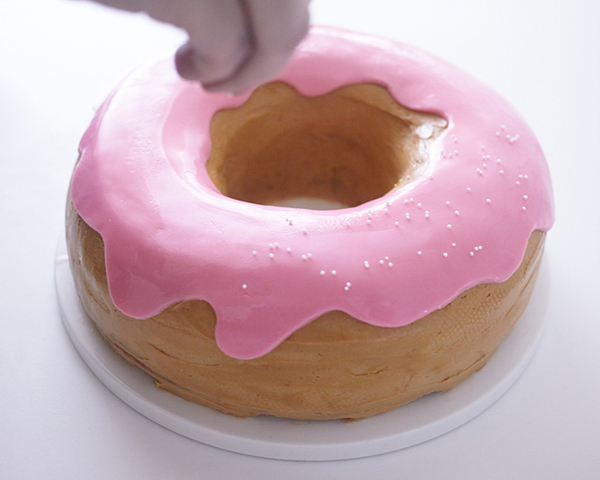 Giant Donut Cake | The Cake Blog Doughnut Cake