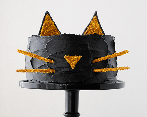 Black Cat Cake | Carrie Sellman for TheCakeBlog.com