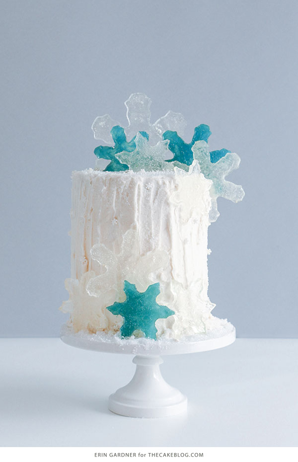 How to make candy snowflakes | by Erin Gardner for TheCakeBlog.com