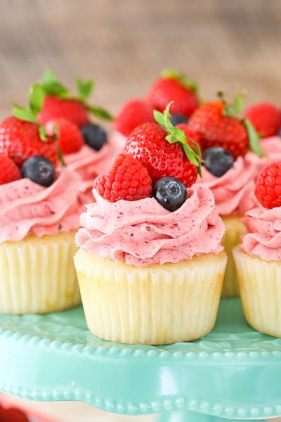 Berries and Cream Cupcakes