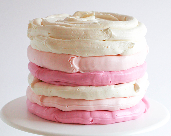 How to make a striped buttercream cake | by Erin Gardner for TheCakeBlog.com